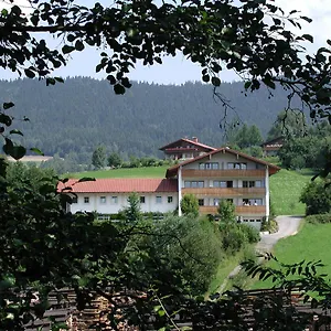 appartmenthaus-moos-bau.com-bavaria.com/